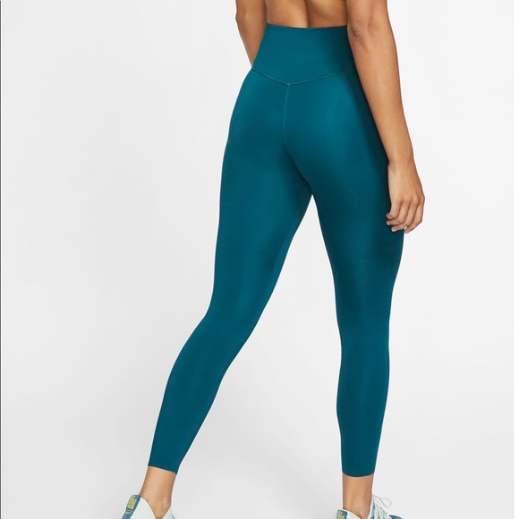 nike turquoise leggings
